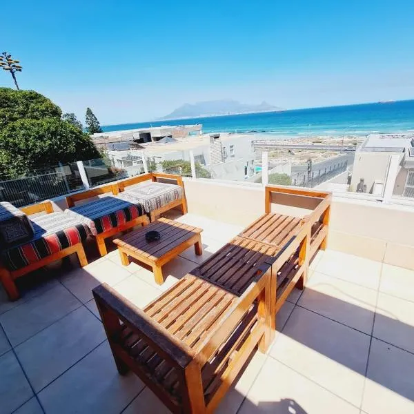 2WhiteWaters Bloubergstrand Homestay, hotel v destinaci Bloubergstrand