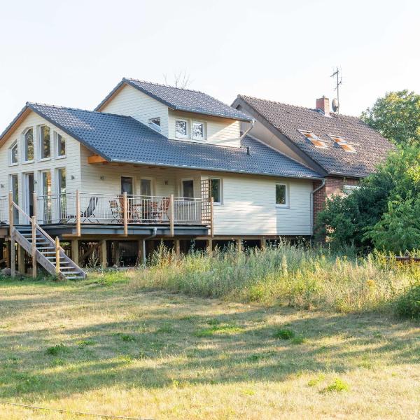 Tranquil Holiday Home in Winsen near the river