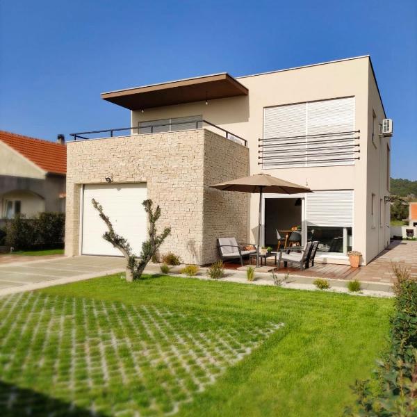 Apartments Šime