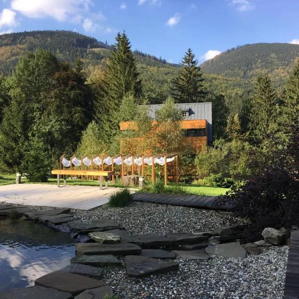 Hotel & Garden U Holubů – hotel w mieście Czeladna