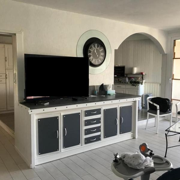 Grand appartement 2 minutes plage et commerces