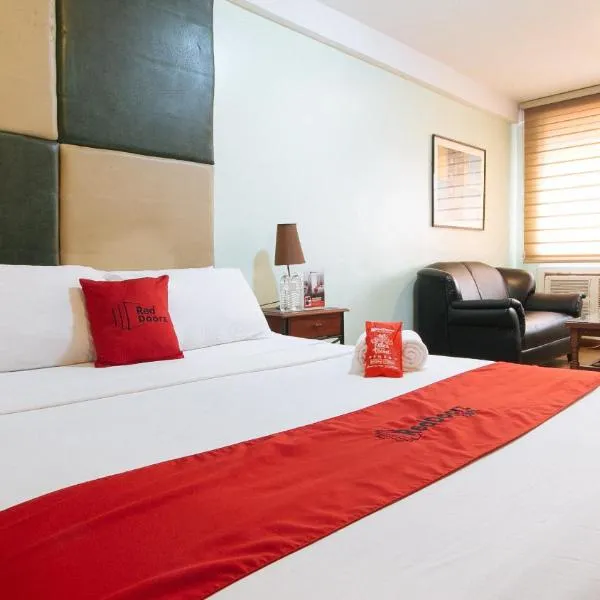 RedDoorz at Timog Avenue Quezon City, hotel en Manila