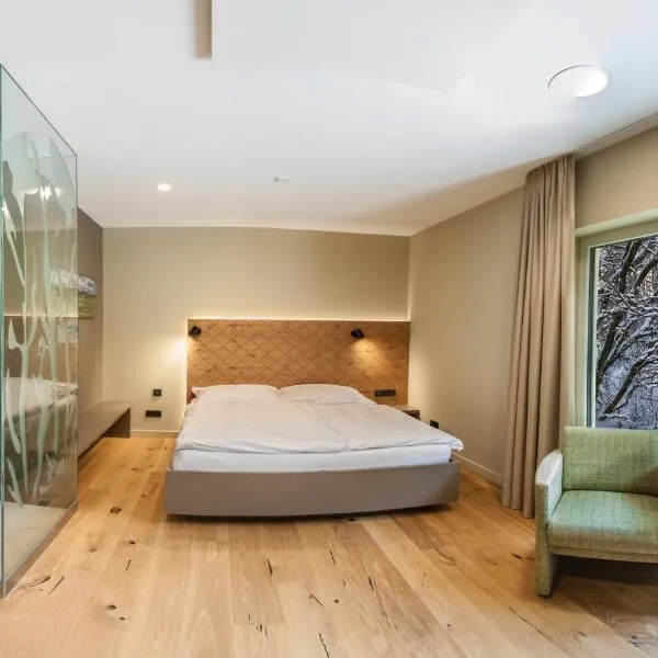 Hotel Weiherhof am Golfpark, hotel di Wadern