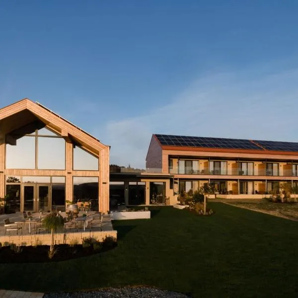 JUFA Hotel Neutal, hotel sa Neutal