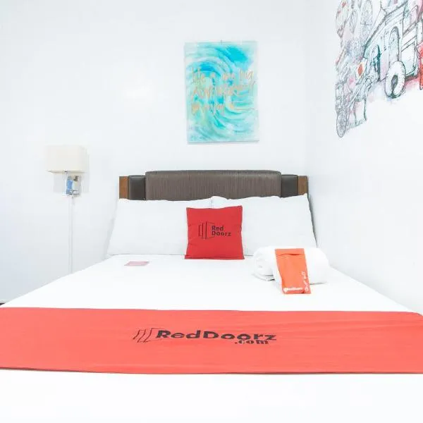 RedDoorz near Quirino Station Manila, hotell i Manila