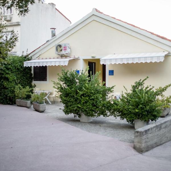 Apartments Vladimir 2835
