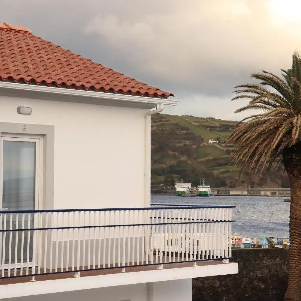 Faial Marina Apartments 2, hotel i Horta