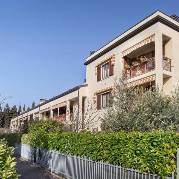 Casa Lory-Appartamento a Garda