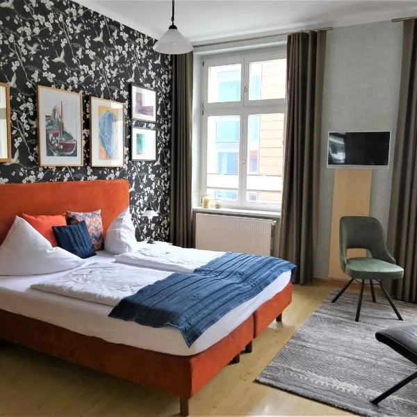 Hotel Pension Zur Fährbrücke, hotel a Stralsund