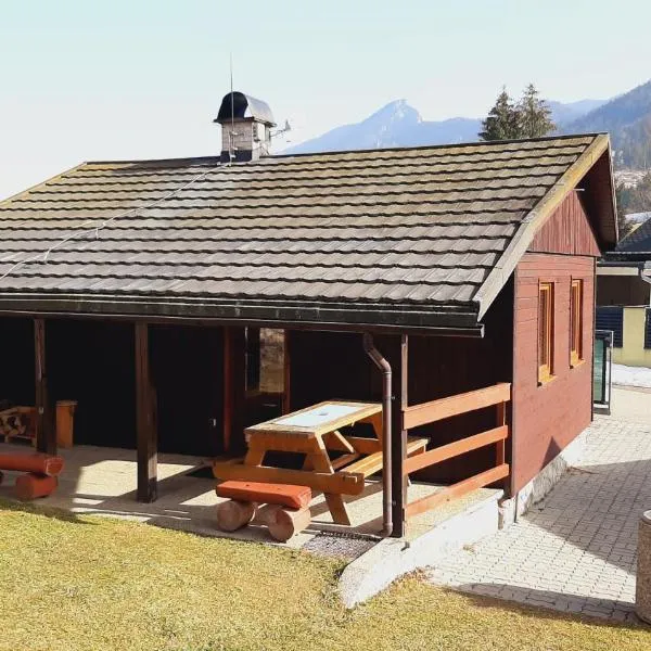 Chata KRISTÍNA - bez kontaktu s ubytovateľom "Click 'n Sleep", hotel in Terchová