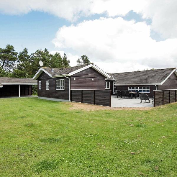 8 person holiday home in Bl vand