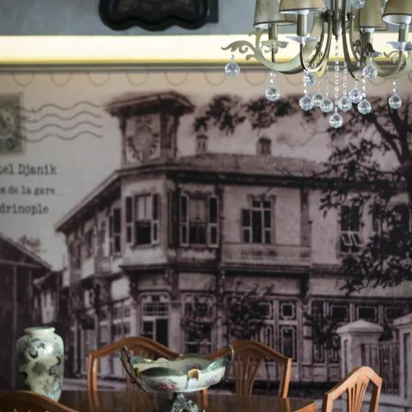 Vienni: Kumçiftliği şehrinde bir otel