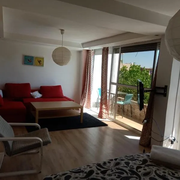 Taza Organic Garden with view park and restaurant, Hotel in Taza