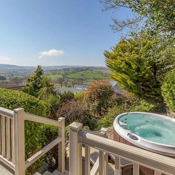 Tan Rallt Holiday Park & Spa, hotel in Abergele