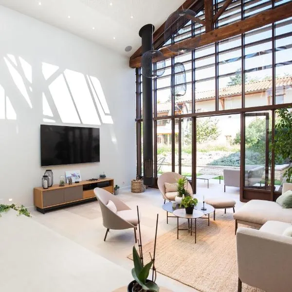 Le Relais de la Godasse, Hotel in Reyrieux