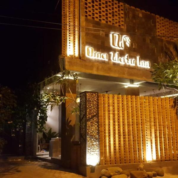 Oma Watu Inn