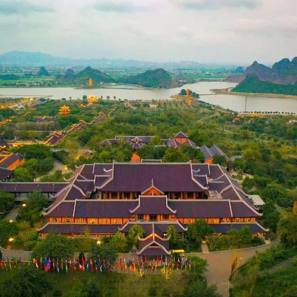 Khách xá Bái Đính, hotel in Ninh Binh