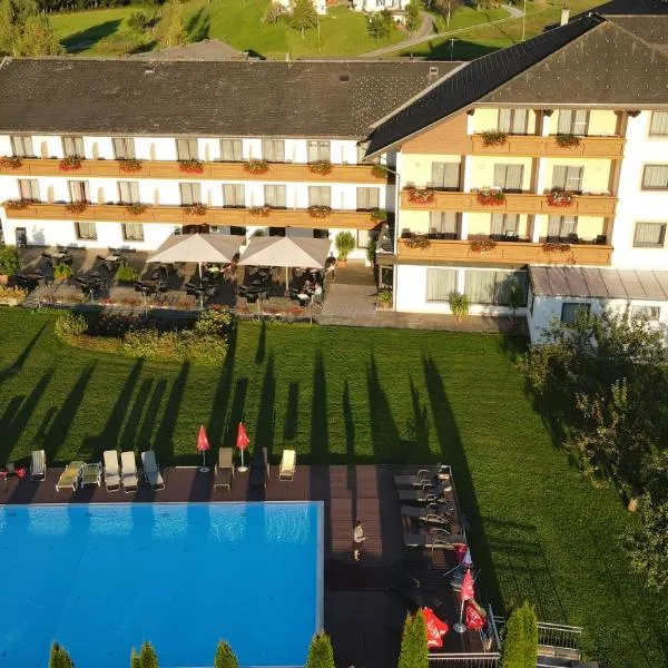 Hotel Fantur, hotel en Velden am Wörthersee