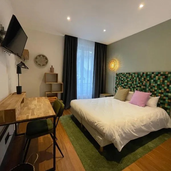 Urban Jungle Hôtel Orleans、オルレアンのホテル