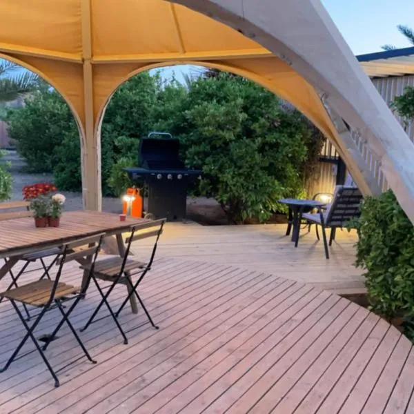 Unique Farm Cottage、アル・ウラーのホテル