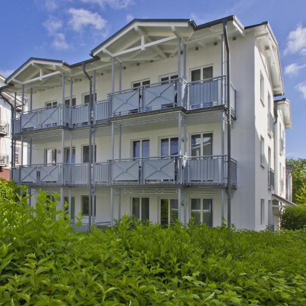 zentrale FeWo mit Balkon, gratis Nutzung vom AHOI Erlebnisbad und Sauna in Sellin - Villa Buskam FeWo 22