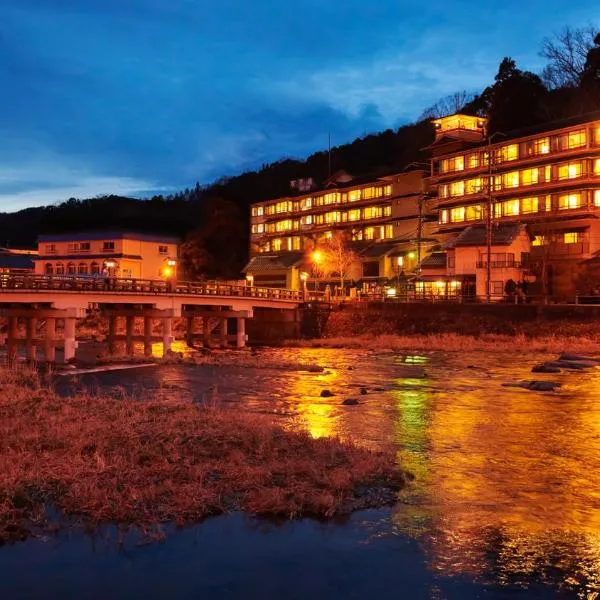 万翆楼旅馆，位于三朝町的酒店