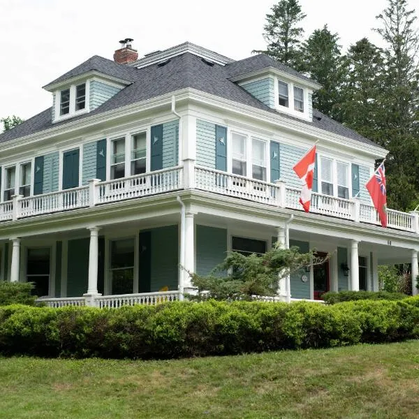 Alicion Bed & Breakfast, khách sạn ở Lunenburg