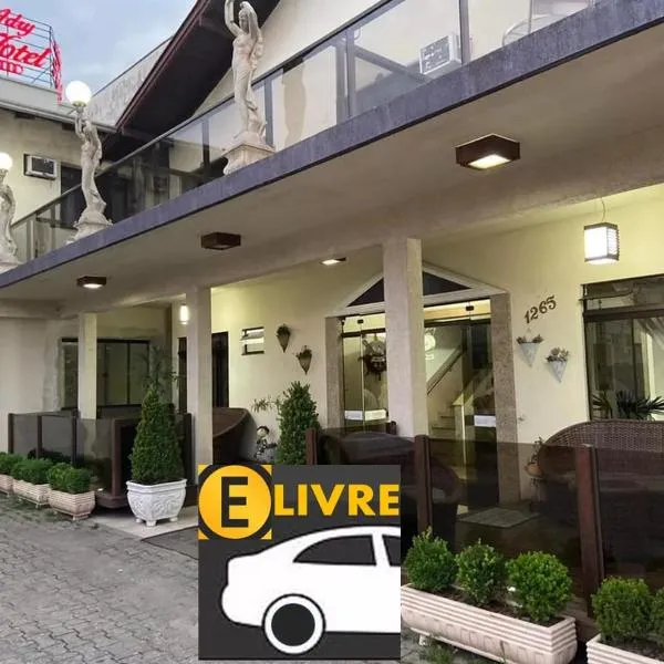 Adry Hotel Inn Itajaí Navegantes, hotel a Itajaí