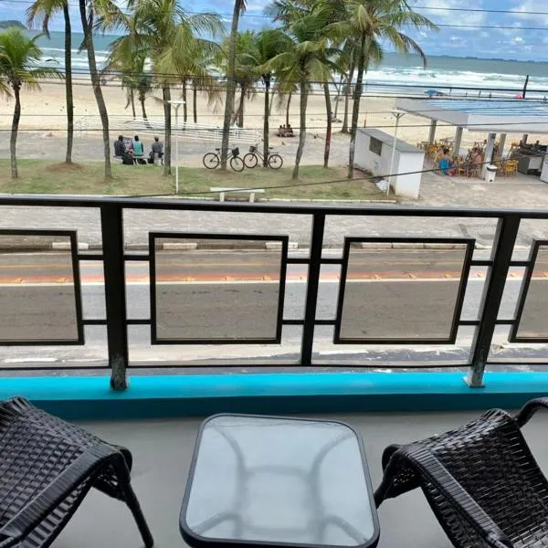 Santa Helena Pousada, hotel in Guarujá