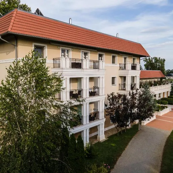 Arcanum Hotel, מלון בבקשצ'אבה