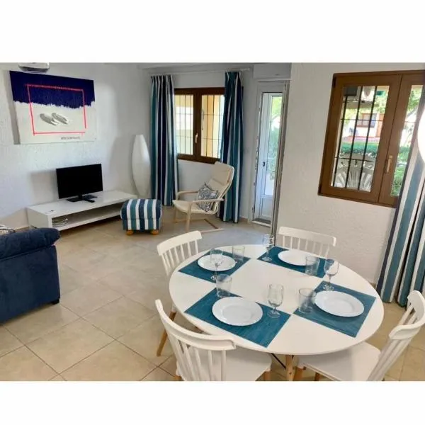 CASA DUPLEX BUNGALOW Dénia, hotel v destinaci Denia