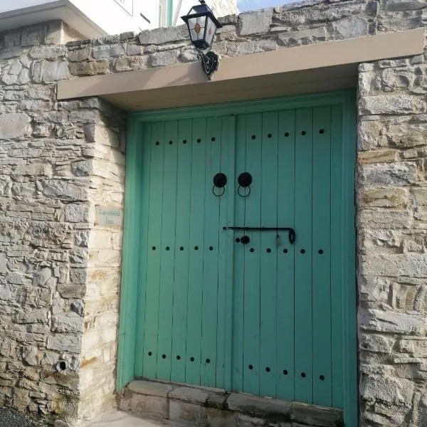 LAOUTARIS INN, hotel in Panayia