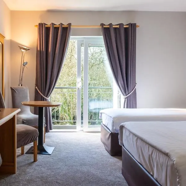 The Lodge at Woodenbridge, hotel in Arklow
