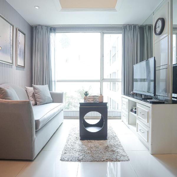 CLASSICA by Kozystay - Kota Kasablanka