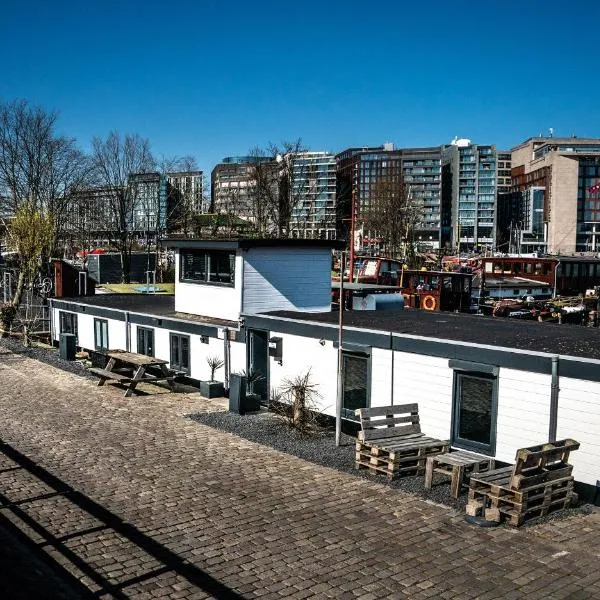 Houseboat-Amsterdam – hotel w Amsterdamie