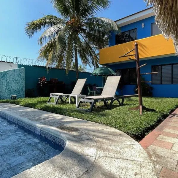 Chalet en Puerto San Jose, hotel v destinaci Puerto San José