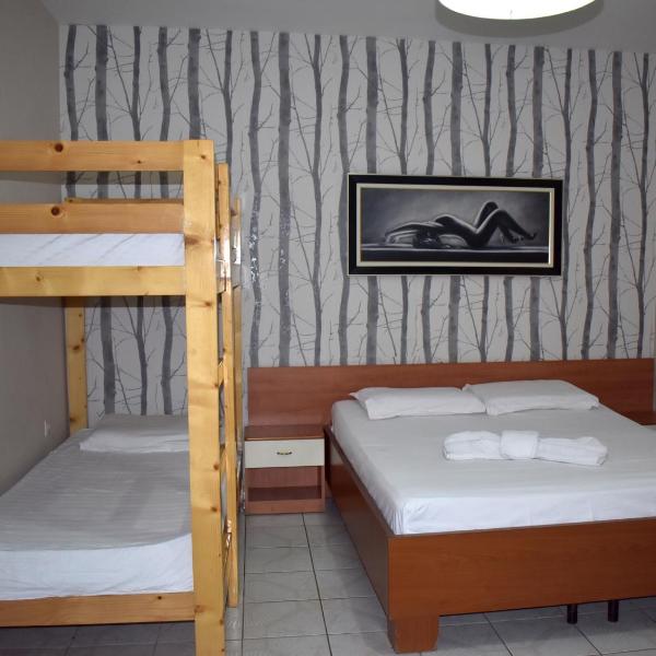 Hotel Central, Tirana