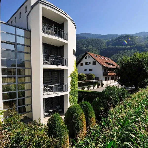 Hotel Schatzmann – hotel w mieście Triesen