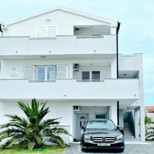 Apartmani Lovrenčić