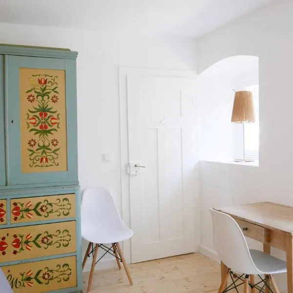 Haus Münsterblick, hotel v destinaci Reichenau