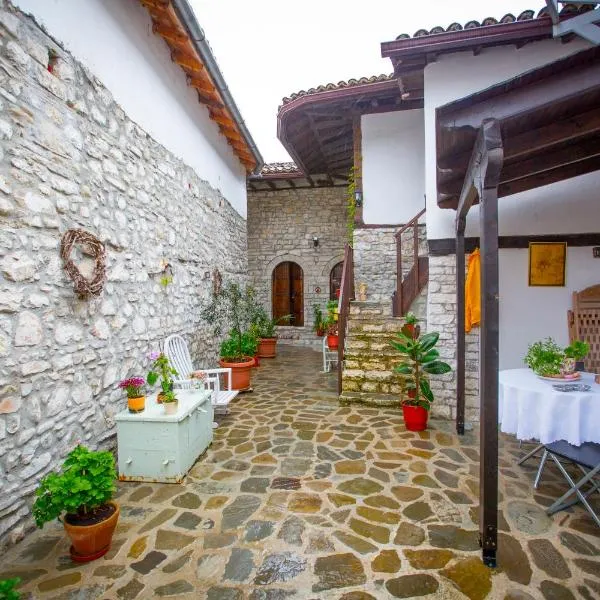 Bujtina Kodiket Guesthouse, hotel en Berat