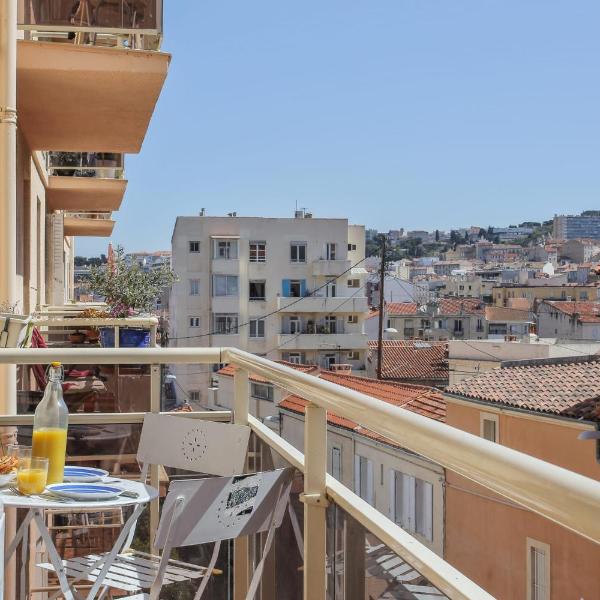 Magnificent bright flat a 5 min walk from the beach in Marseille - Welkeys