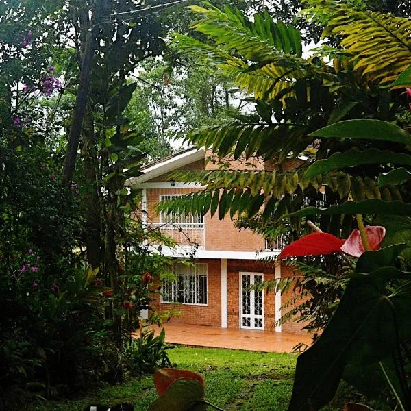 Kaliawiri Bird Lodge & reserve, hotel in Villavicencio