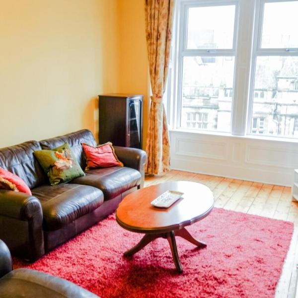 Newly Furnished 2 Bedroom Apartment on Leith Walk