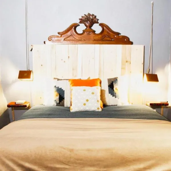 Le Bouquiniste, centre historique, fibre, ESS, rez-de-chaussée, BedinShop, hotel v destinaci Romans-sur-Isère