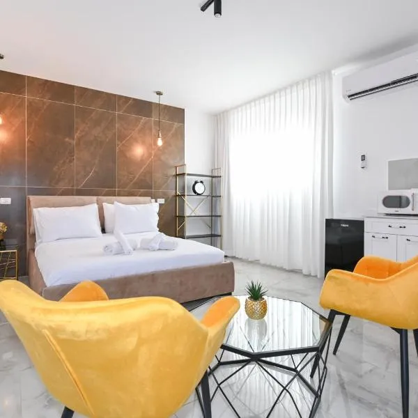 Lake Mansion Boutique Apartments, hotel in Tiberias