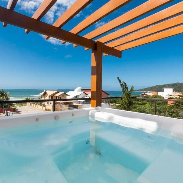 Com vista para o mar e jacuzzi externa aquecida