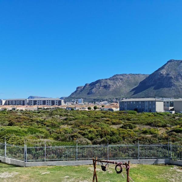 Cozy corner apartment Muizenberg