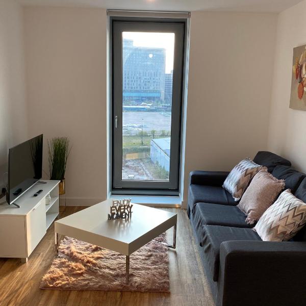 1 bedroom lovely apartment in Salford quays free street parking subject to availability