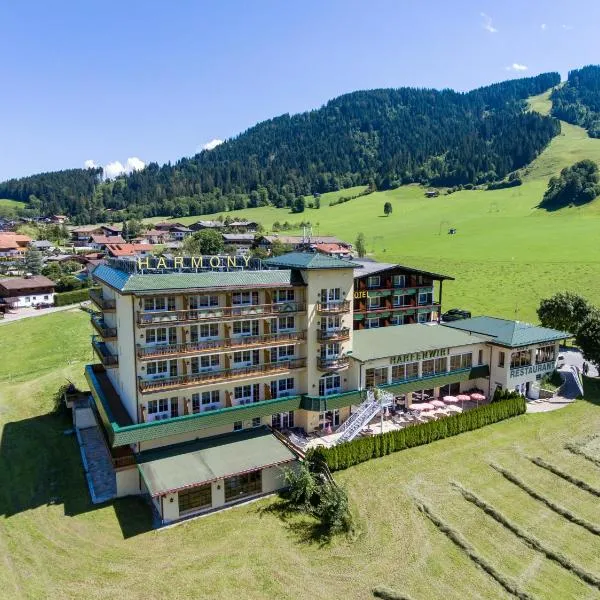 Hotel Harfenwirt, hotel in Niederau